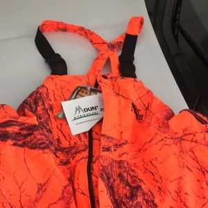 Mount’n Prairie men’s blaze orange bib overalls